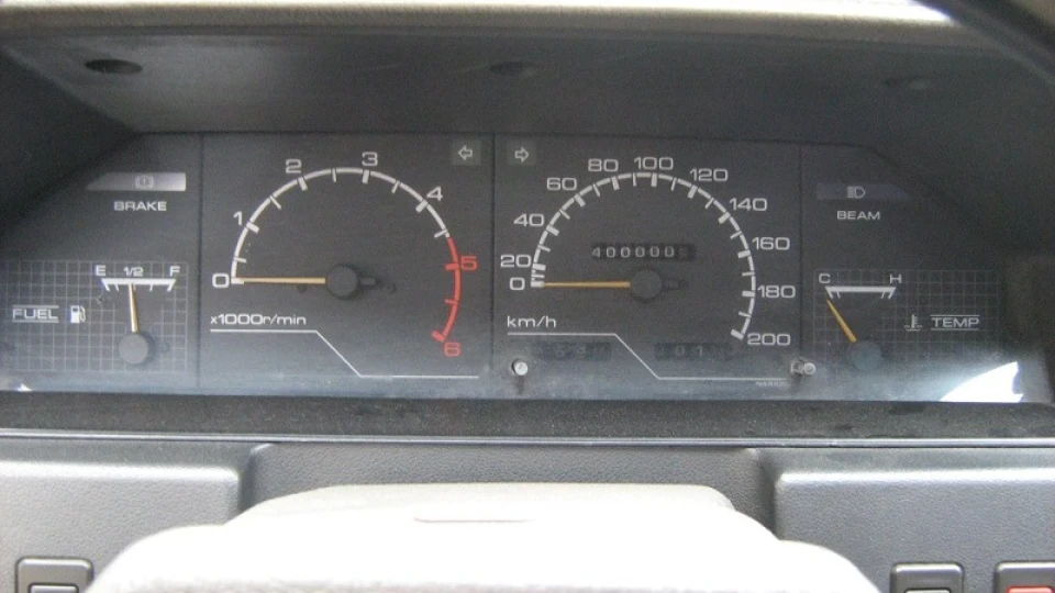Nissan Bluebird 2.0D 3