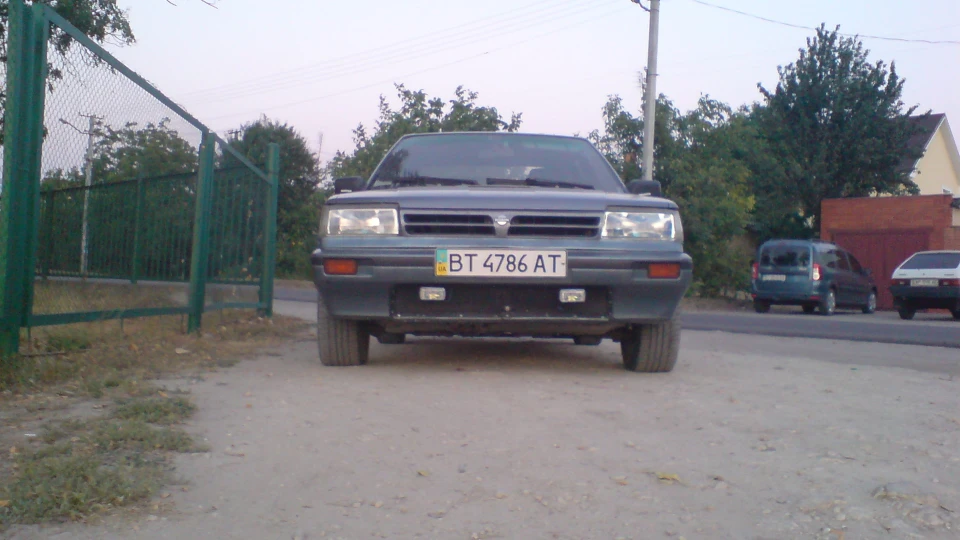 Nissan Bluebird 2.0DLX