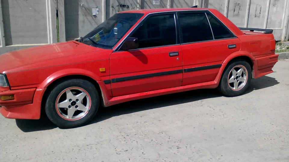 Nissan Bluebird 2.0i 2