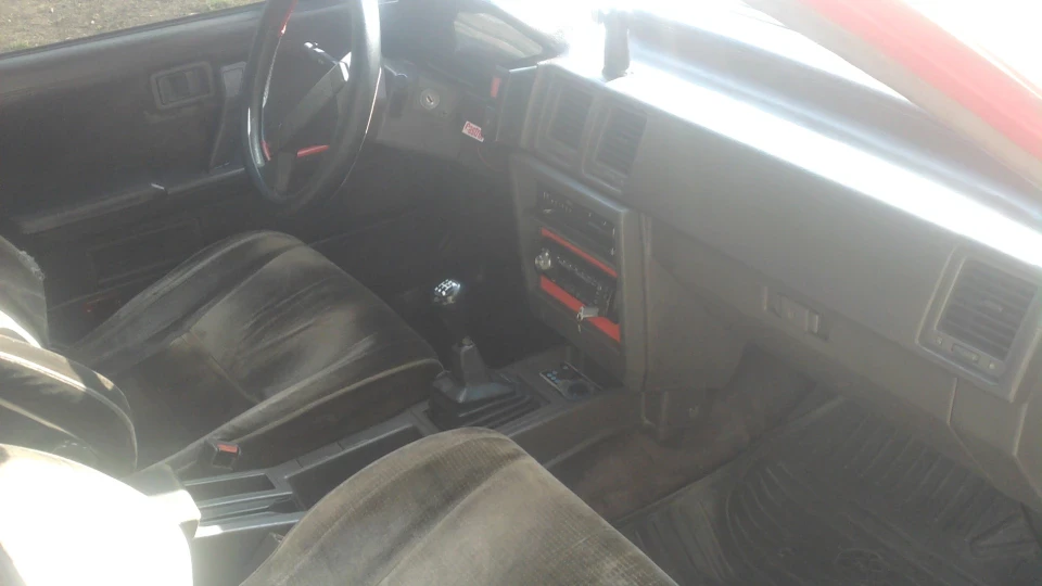 Nissan Bluebird 2.0i 4