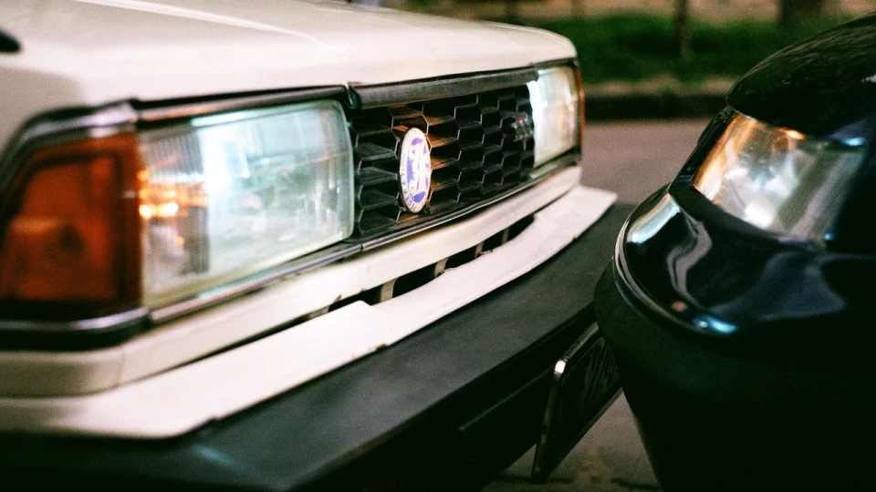 Nissan Bluebird 910 2