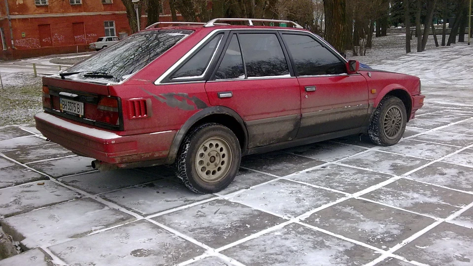 Nissan Bluebird BLIABYDYBERD 3