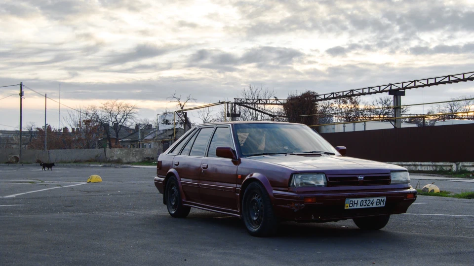 Nissan Bluebird бордовий японець ♔ 2
