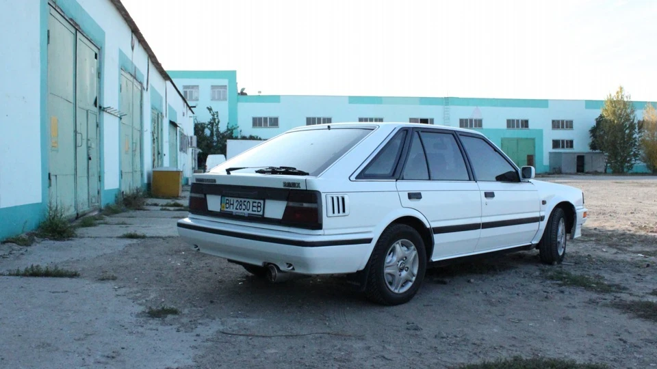 Nissan Bluebird БУБЛИК