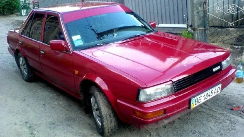 Nissan Bluebird черепаха 4