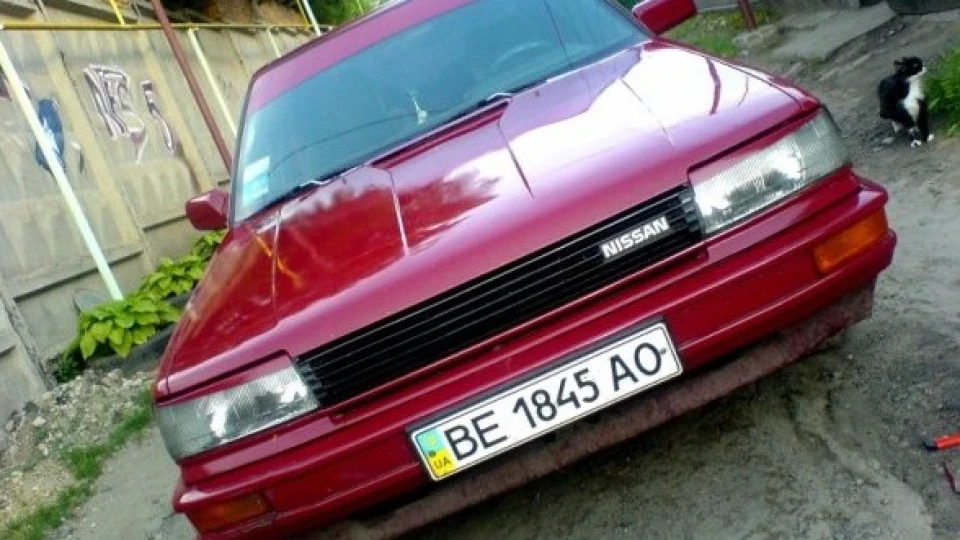 Nissan Bluebird черепаха 5