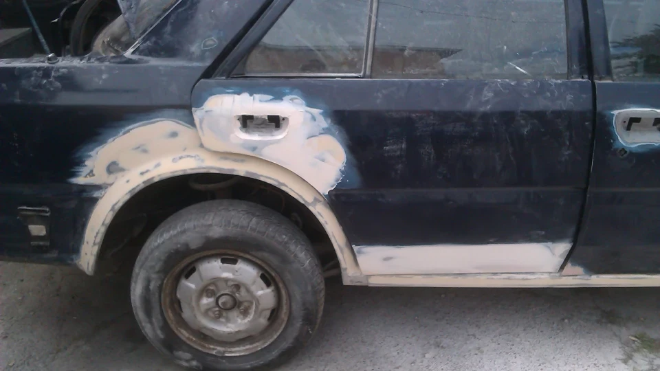 Nissan Bluebird двох літровий дизель 3