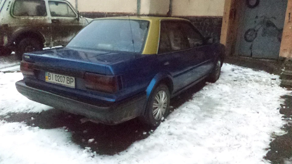 Nissan Bluebird економна та тяжка 2