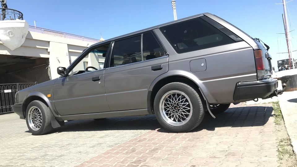 Nissan Bluebird Japan Wagon