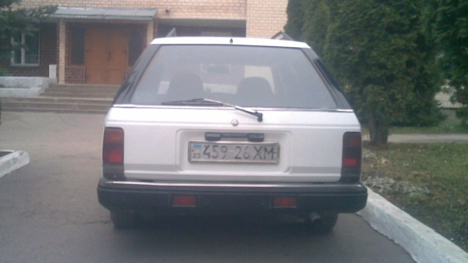 Nissan Bluebird LD20II-T 4