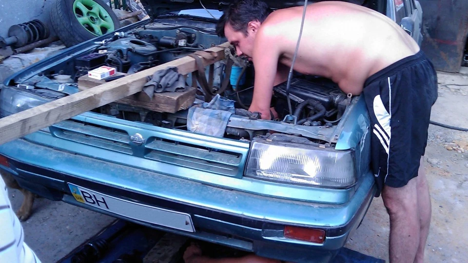 Nissan Bluebird LX, LD-20II 5