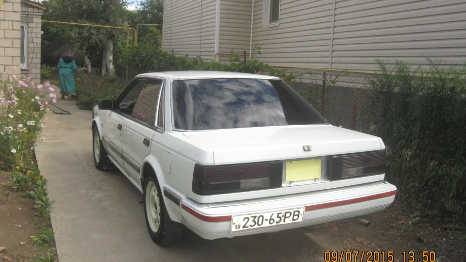 Nissan Bluebird Maxima 2