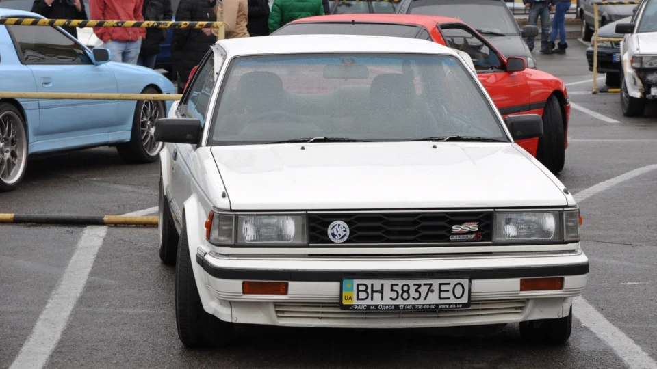 Nissan Bluebird Mr. White 2