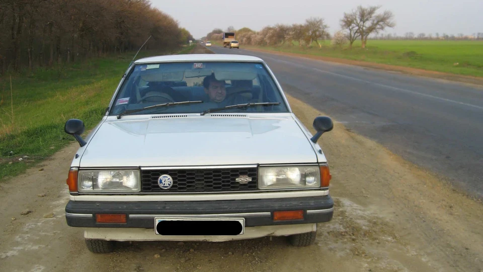Nissan Bluebird sa18s 2