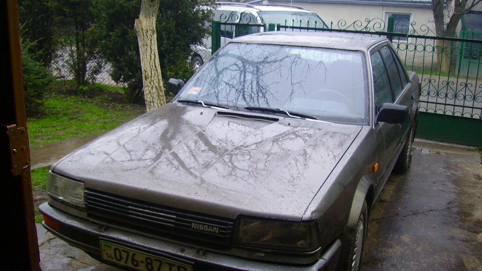 Nissan Bluebird серій металік, 2,0 л 2