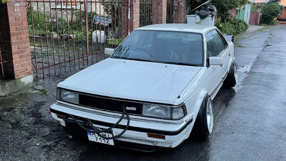 Nissan Bluebird SSS Hardtop 2