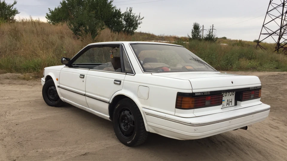 Nissan Bluebird SSS x 4