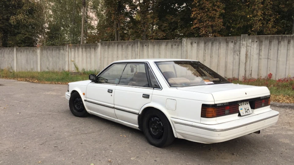 Nissan Bluebird SSS x 5