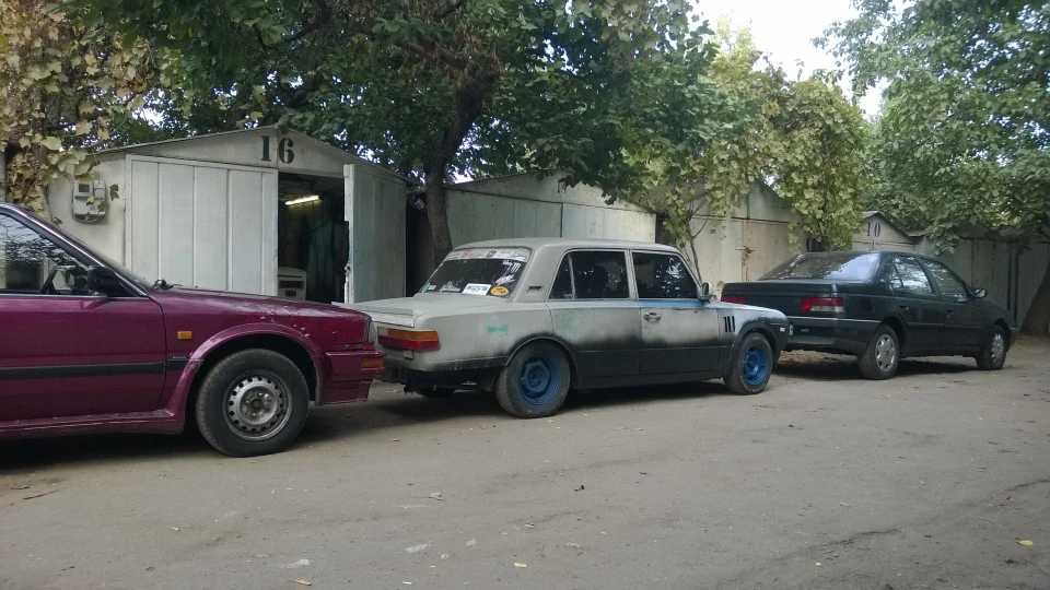 Nissan Bluebird T12 2.0 SLX