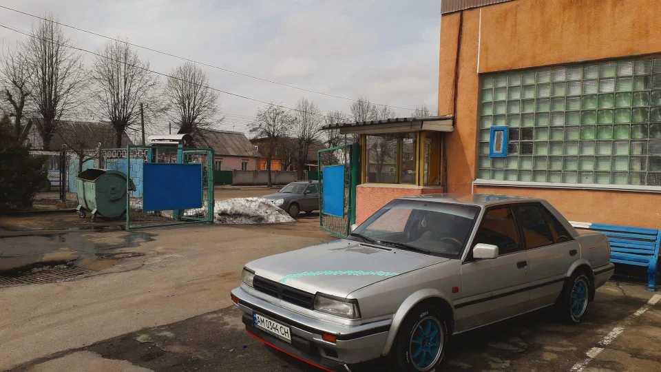 Nissan Bluebird Twin spark plugs 2