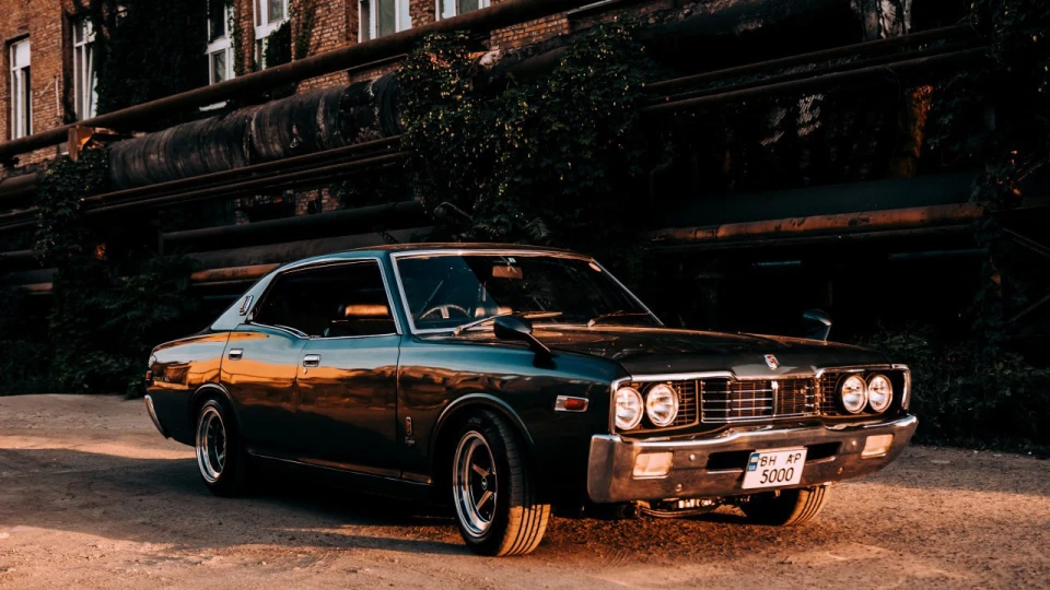 Nissan Cedric 331 HardTop VH4.1 (280hp 3