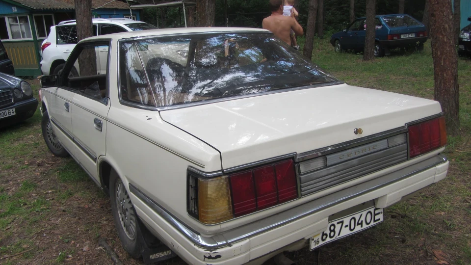 Nissan Cedric Hard top VG20E прул! 5