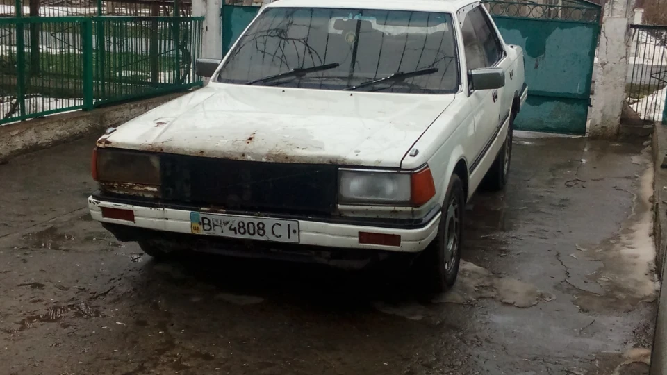 Nissan Cedric Старий самурай