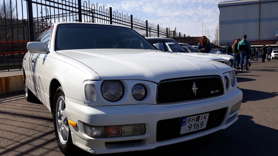 Nissan Cedric VQ30DET BLITZ