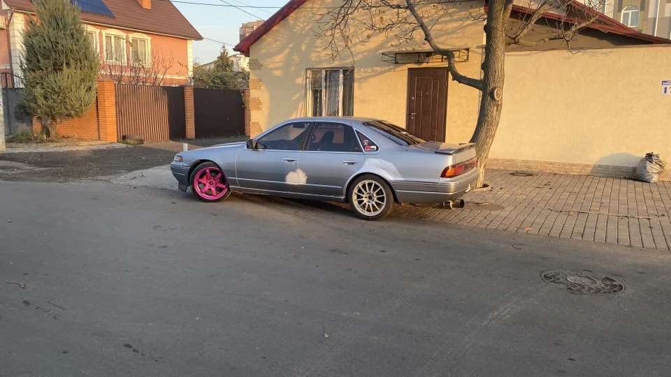Nissan Cefiro Laurel-Altima 5