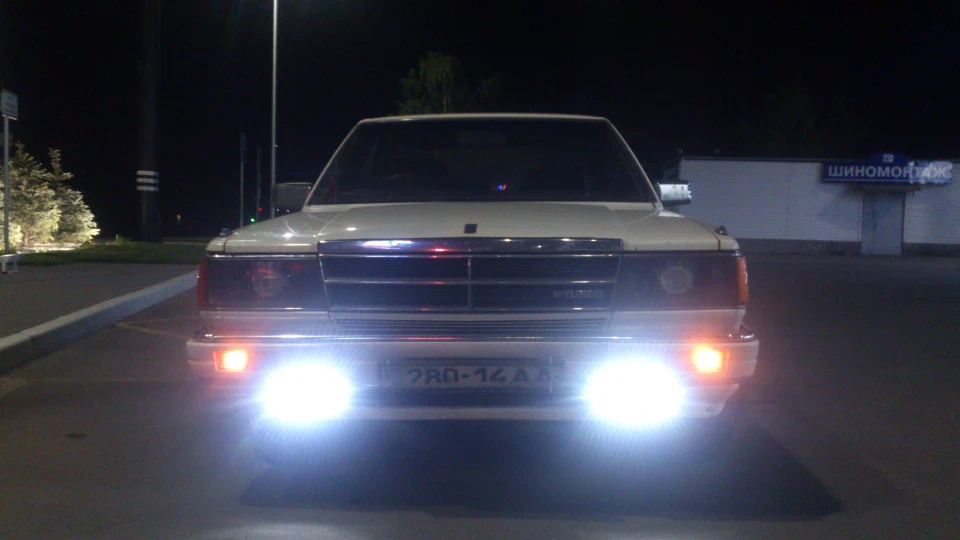 Nissan Gloria Борт №1 5