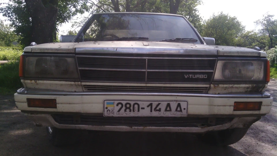 Nissan Gloria BROUGHAM
