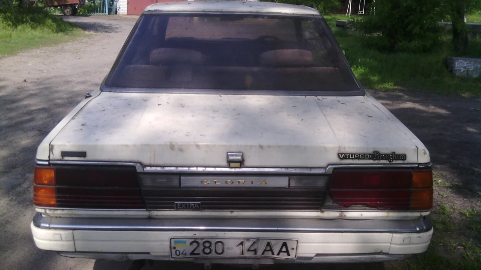 Nissan Gloria BROUGHAM 5