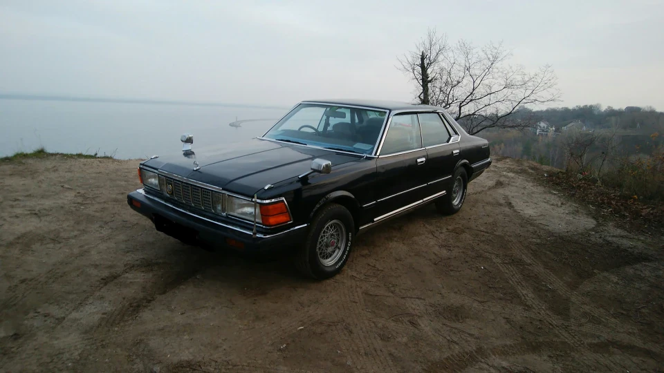 Nissan Gloria Хард топ L28 Brougham 5