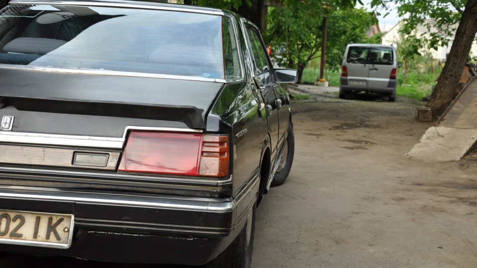 Nissan Gloria Y430 3