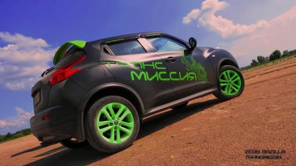 Nissan Juke Black Matt 1.6 Turbo