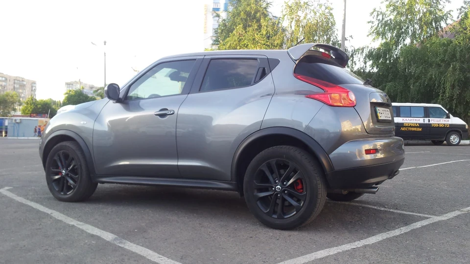 Nissan Juke Місяцехід 1.6 CVT LE 5