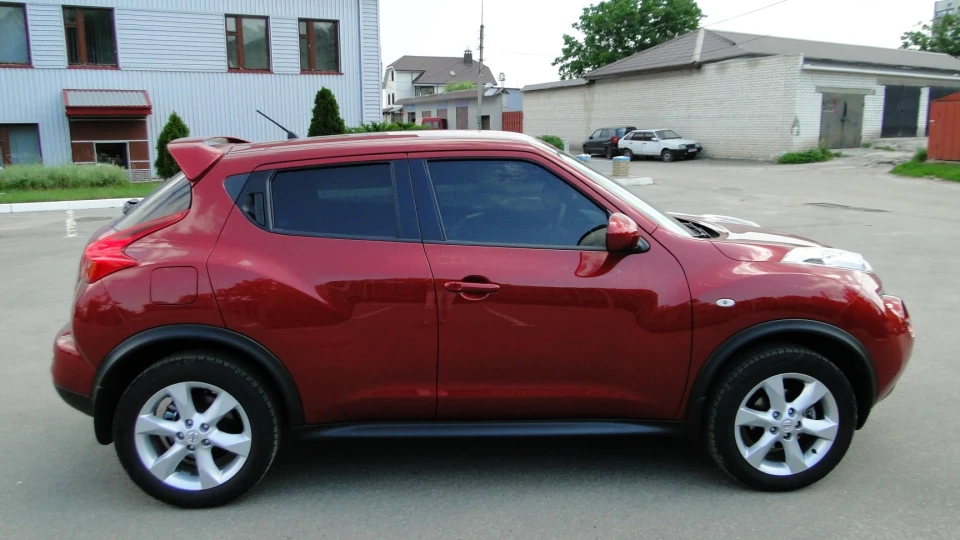 Nissan Juke SE 1.6AT 3