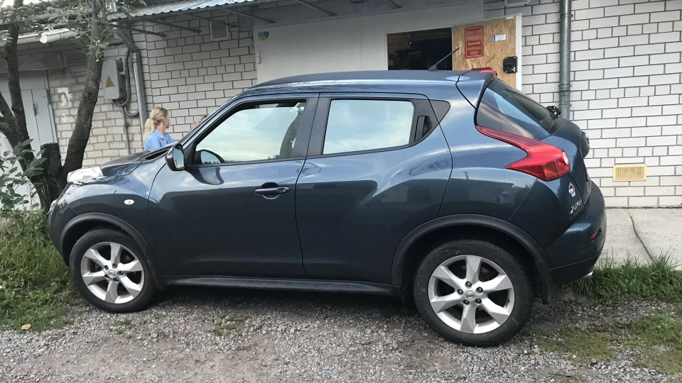 Nissan Juke SE+ ) 2