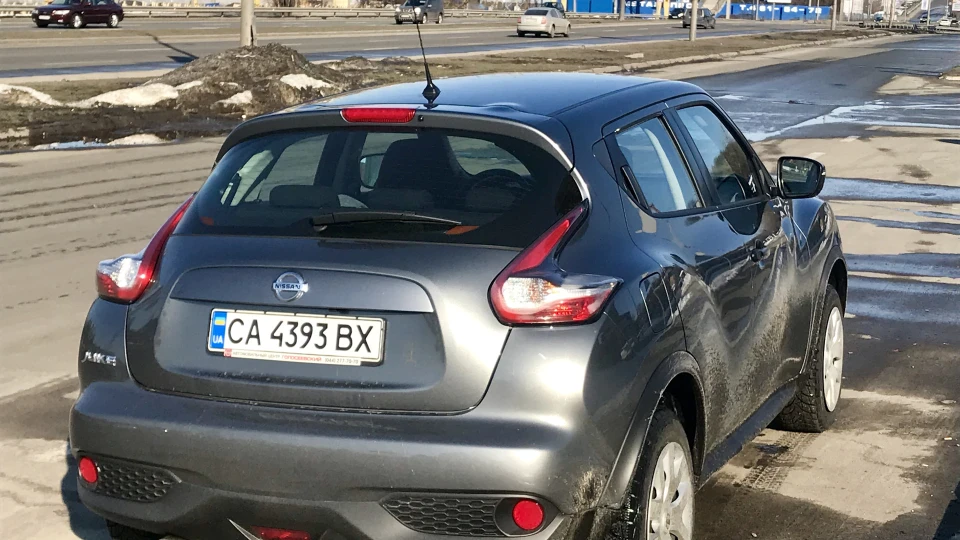 Nissan Juke СІРИЙ ПОКОМОН