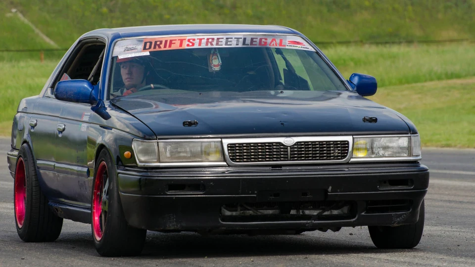 Nissan Laurel ドリーム