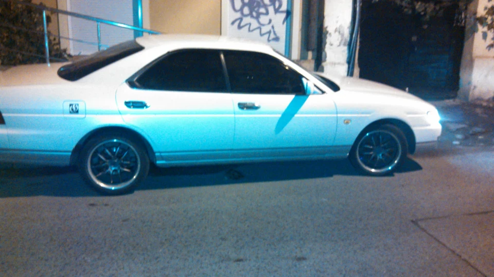 Nissan Laurel 4