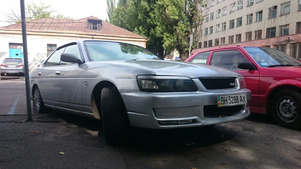 Nissan Laurel 5