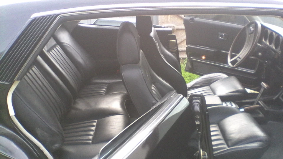 Nissan Laurel 3