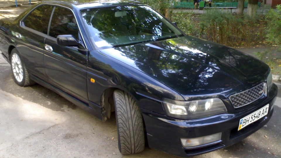 Nissan Laurel 3