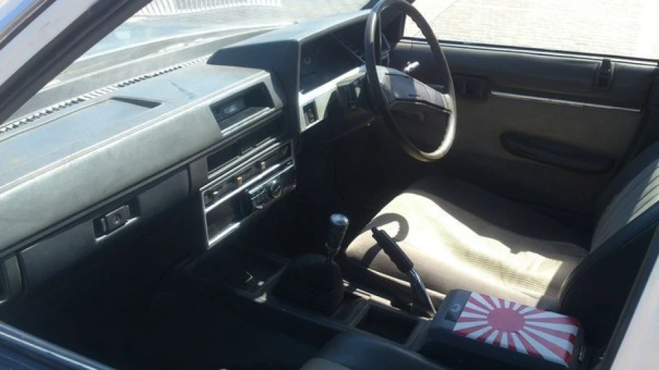 Nissan Laurel