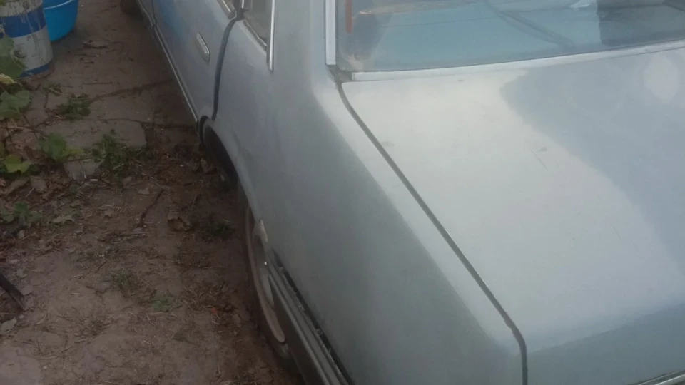 Nissan Laurel 3