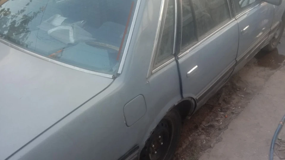 Nissan Laurel 4