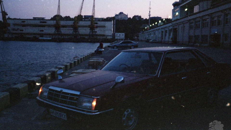 Nissan Laurel