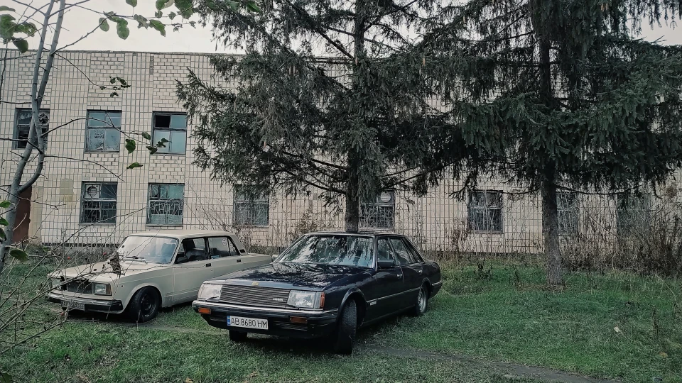 Nissan Laurel 4