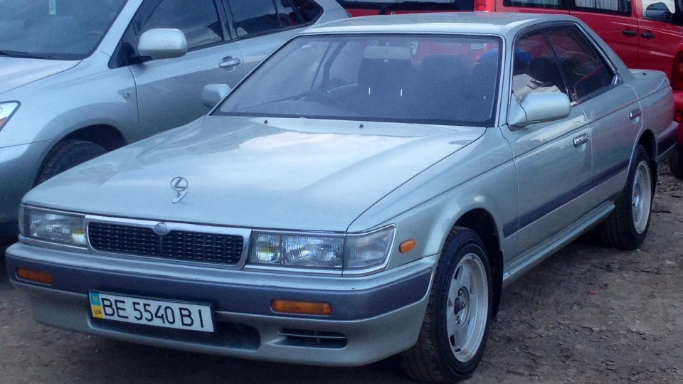 Nissan Laurel C33 3